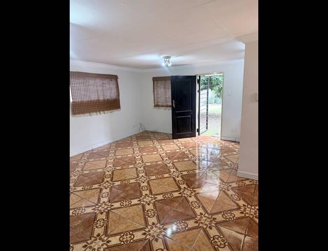 1 bed property to rent in ELOFFSDAL